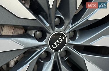 Седан Audi A6 2022 в Тернополе