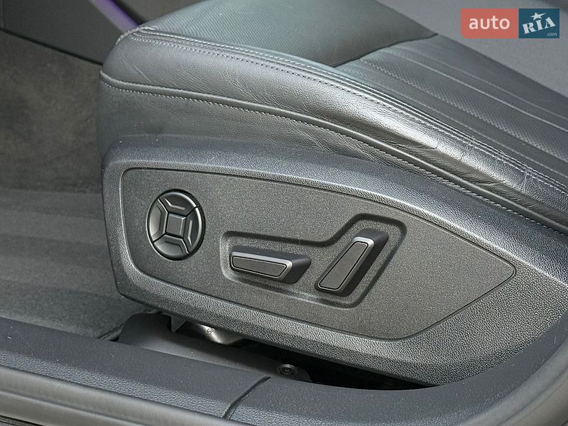 Седан Audi A6 2022 в Тернополе