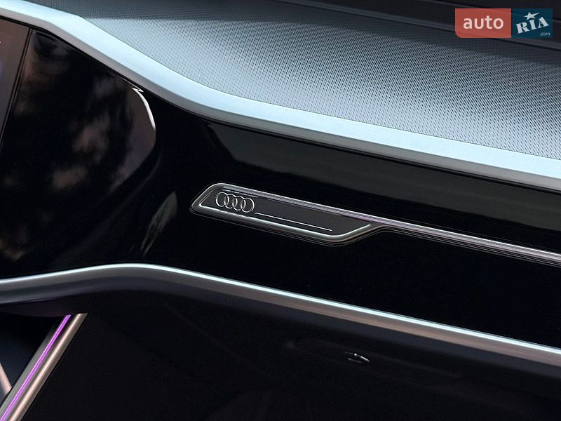 Седан Audi A6 2022 в Тернополе