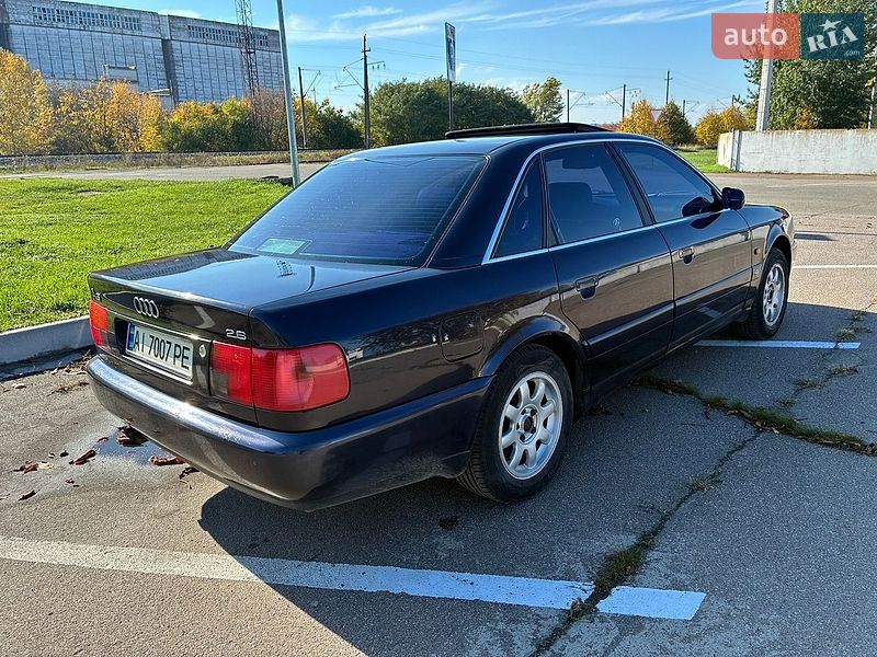 Седан Audi A6 1996 в Борисполе