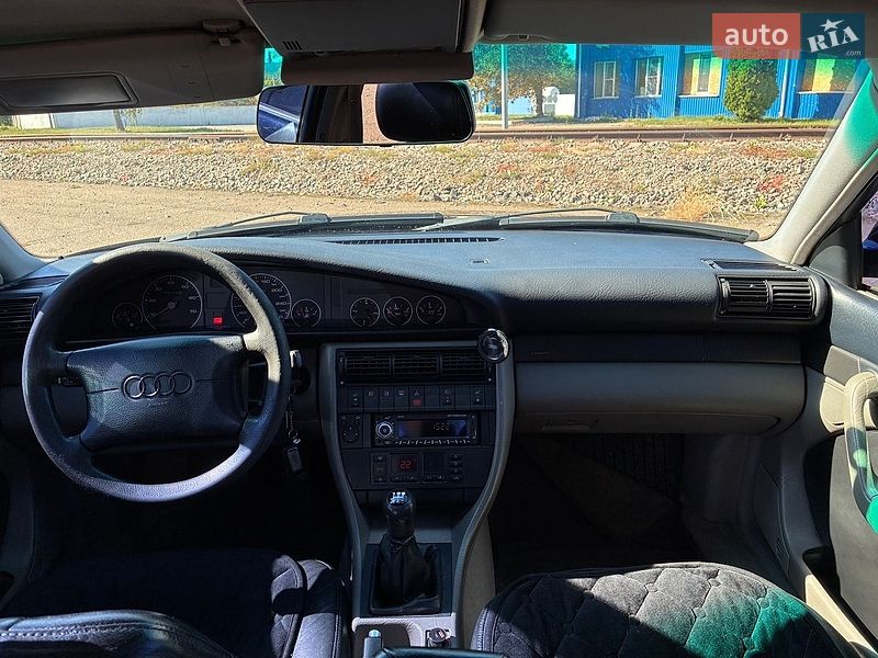 Седан Audi A6 1996 в Борисполе