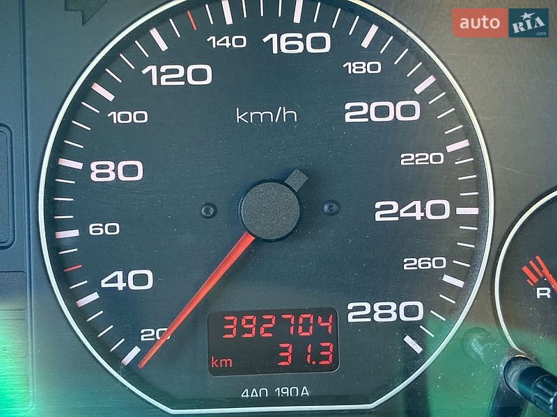 Седан Audi A6 1996 в Борисполе