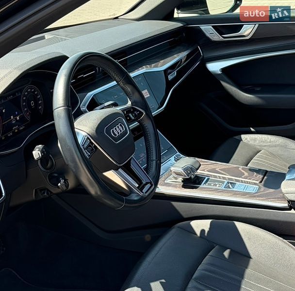 Седан Audi A6 2019 в Львові