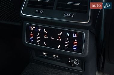 Седан Audi A6 2019 в Чернівцях