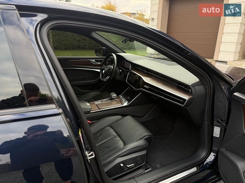 Седан Audi A6 2018 в Стрию