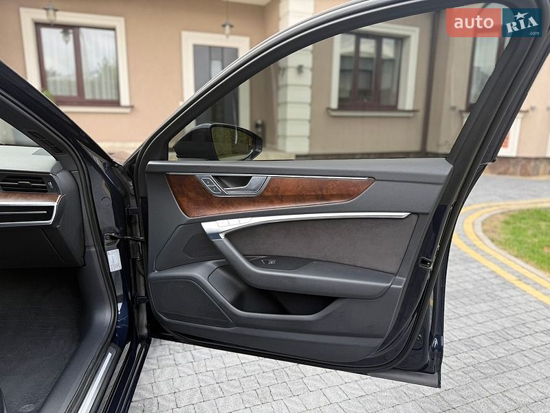 Седан Audi A6 2018 в Стрию