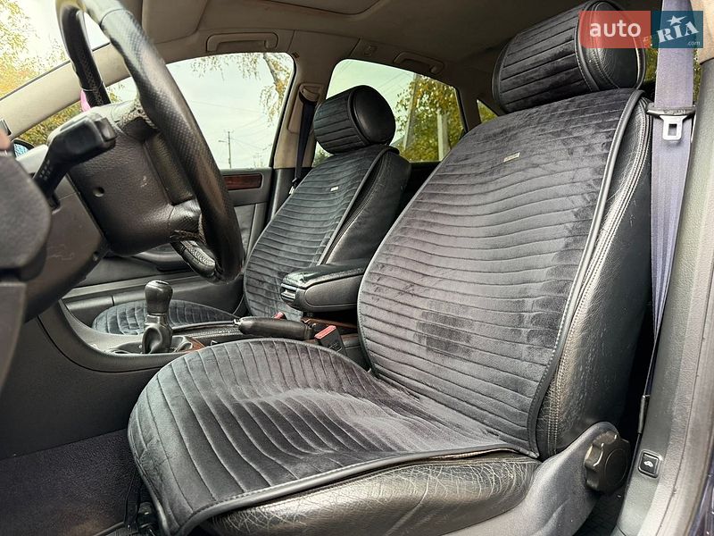 Седан Audi A6 1998 в Ковелі