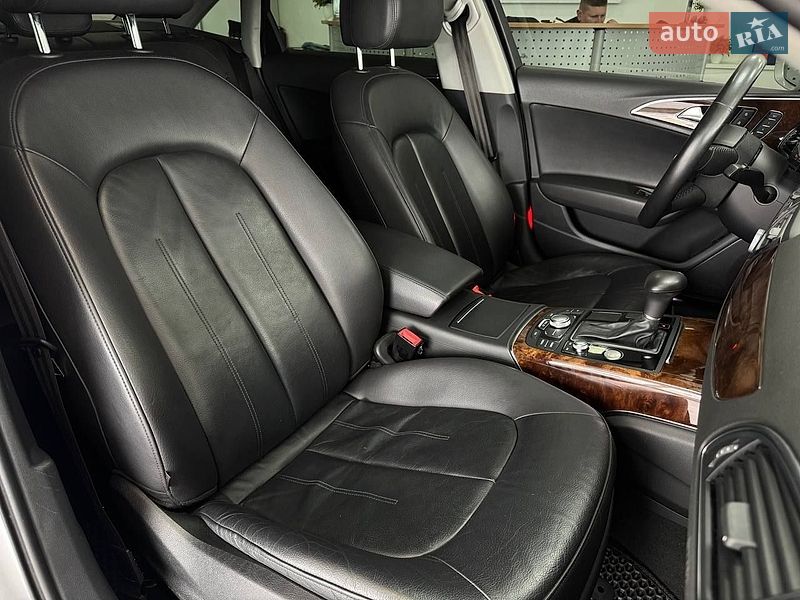 Седан Audi A6 2012 в Киеве