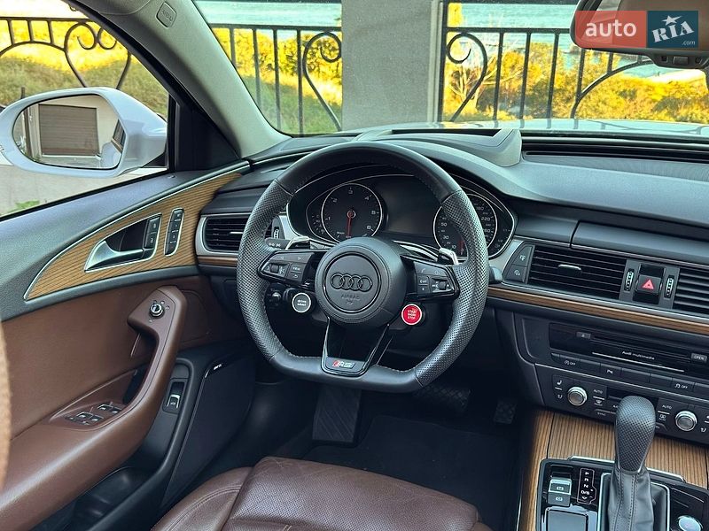 Седан Audi A6 2015 в Одессе