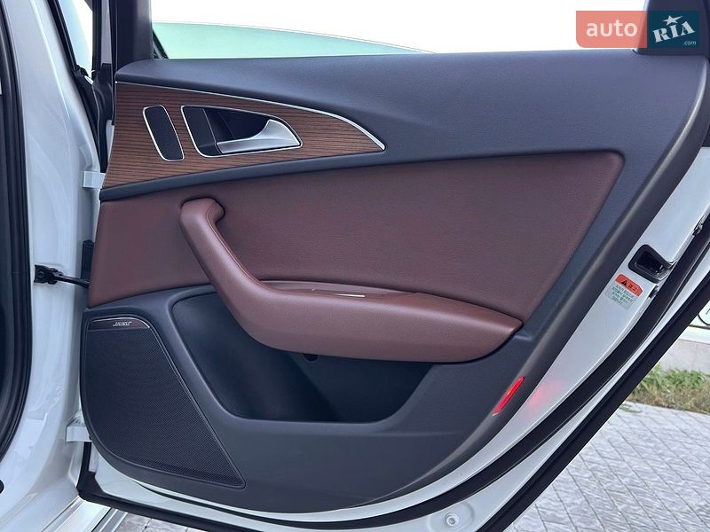 Седан Audi A6 2015 в Одессе