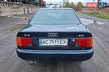 Седан Audi A6 1995 в Любомле