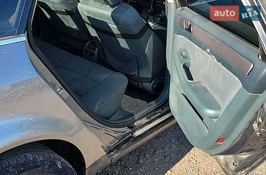 Седан Audi A6 2000 в Верховине