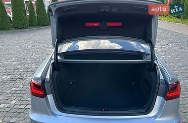 Седан Audi A6 2018 в Киеве