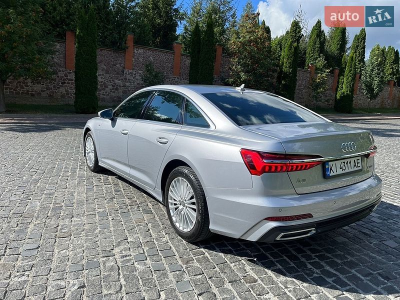 Седан Audi A6 2020 в Києві