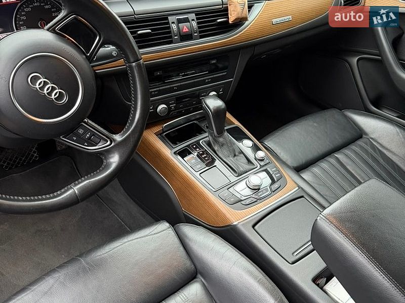 Седан Audi A6 2015 в Стрые
