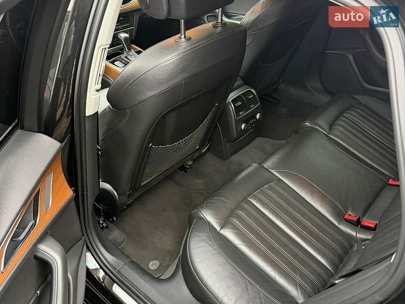 Седан Audi A6 2015 в Стрые