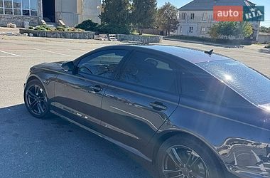 Седан Audi A6 2015 в Бедевле