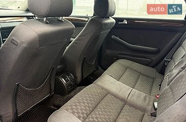 Седан Audi A6 2002 в Черновцах