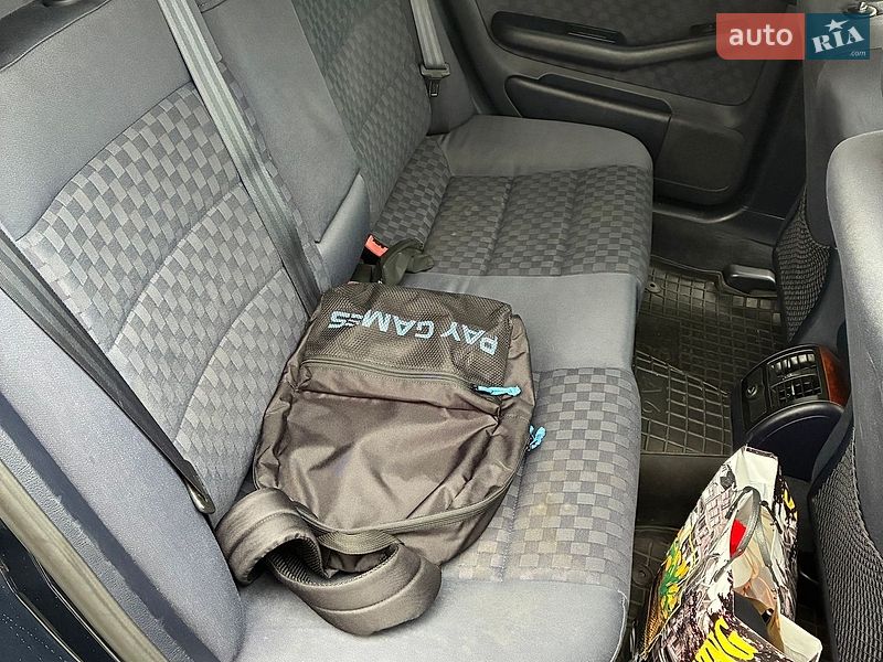 Універсал Audi A6 2004 в Києві