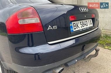Седан Audi A6 2001 в Сарнах