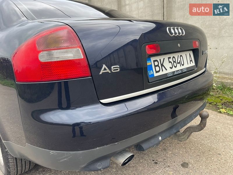 Седан Audi A6 2001 в Сарнах