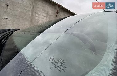 Седан Audi A6 2001 в Сарнах