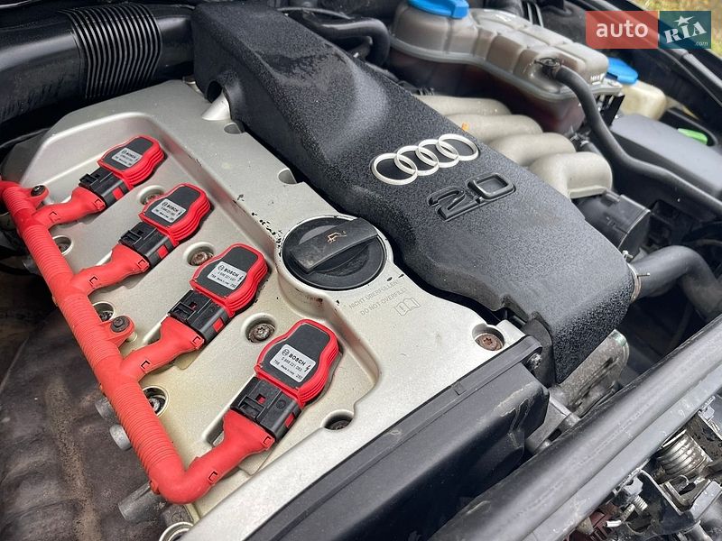 Седан Audi A6 2001 в Сарнах