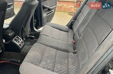 Седан Audi A6 2002 в Хотині