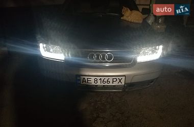 Седан Audi A6 1997 в Кривому Розі