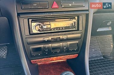 Универсал Audi A6 2002 в Долине