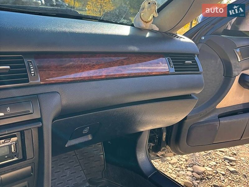Универсал Audi A6 2002 в Долине