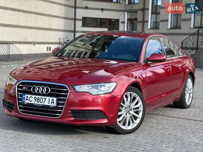 Седан Audi A6 2014 в Нововолынске
