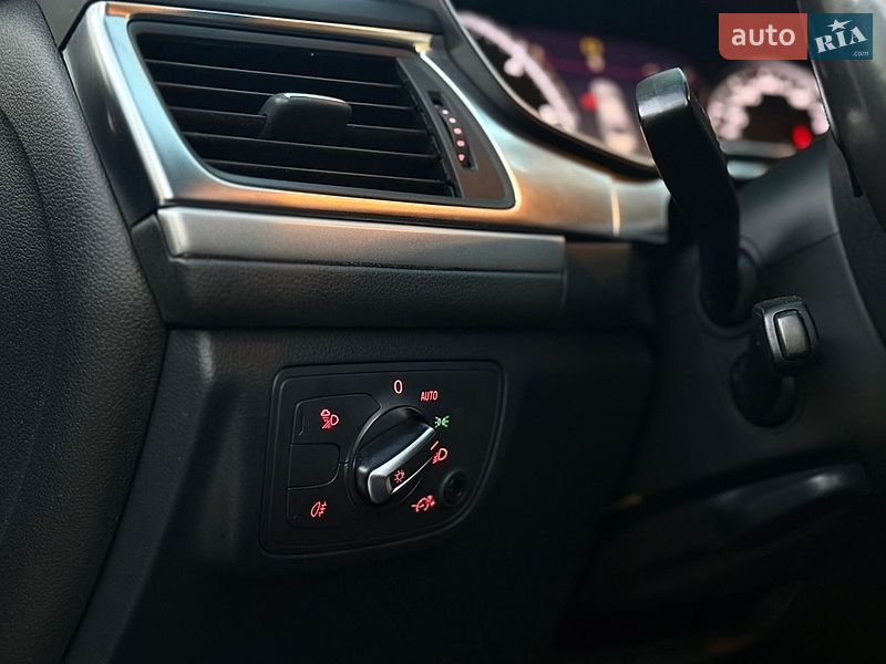 Седан Audi A6 2011 в Ивано-Франковске