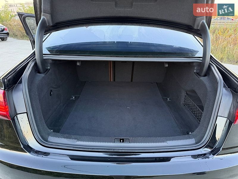 Седан Audi A6 2015 в Львове