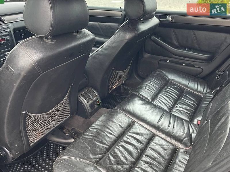 Универсал Audi A6 2002 в Сокале