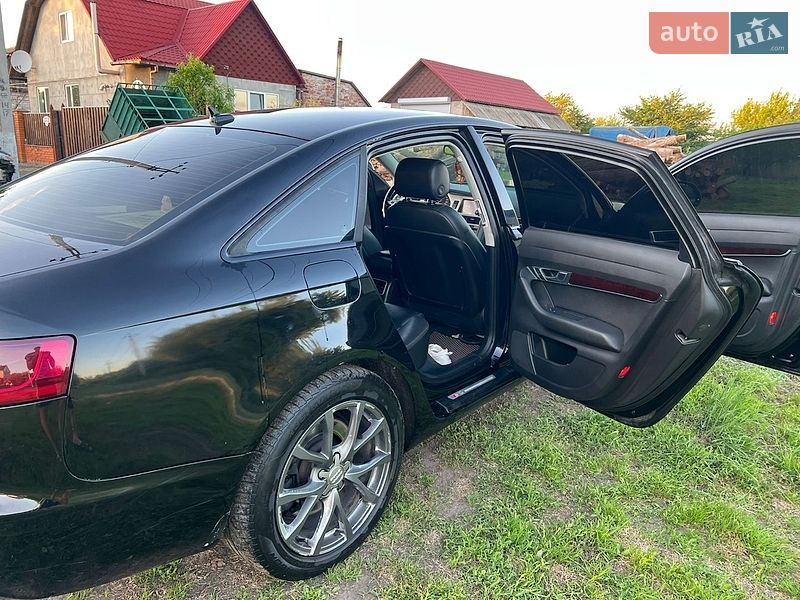 Седан Audi A6 2010 в Новгород-Сіверському