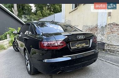 Седан Audi A6 2010 в Новгород-Сіверському