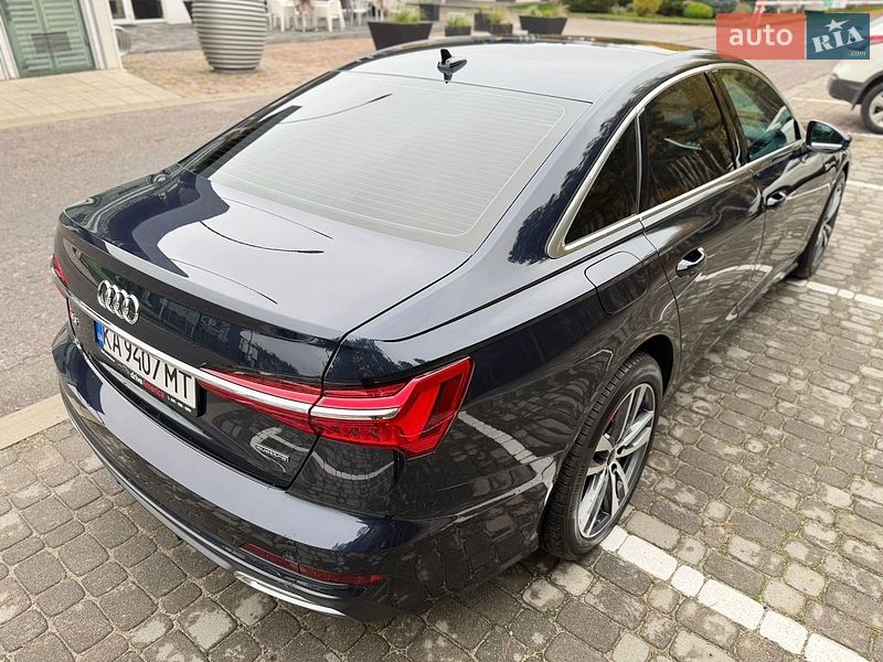 Седан Audi A6 2022 в Киеве