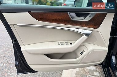 Седан Audi A6 2022 в Киеве