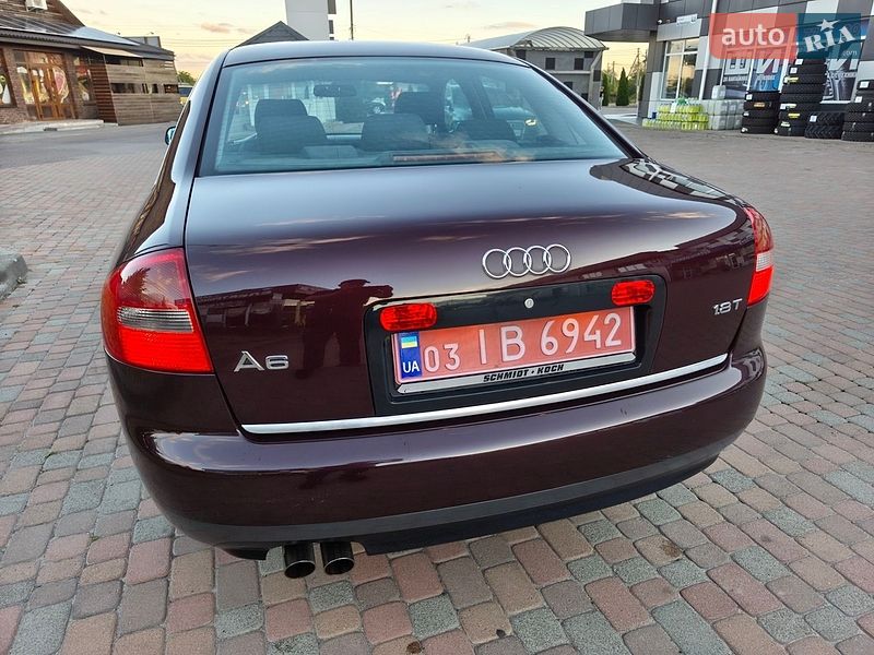 Седан Audi A6 2001 в Сарнах