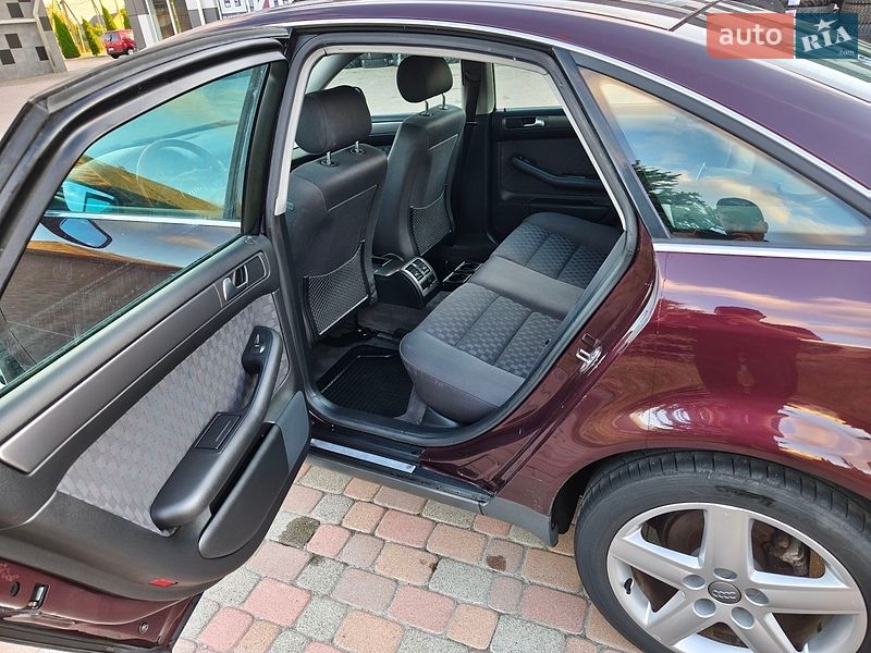Седан Audi A6 2001 в Сарнах