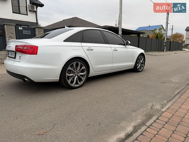Седан Audi A6 2014 в Києві