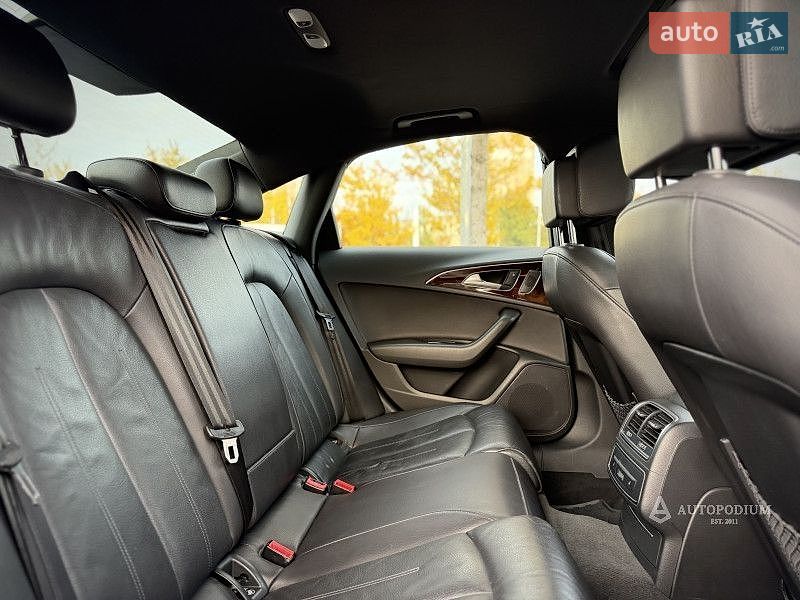 Седан Audi A6 2015 в Киеве