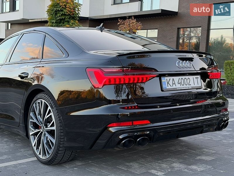 Седан Audi A6 2018 в Ужгороде