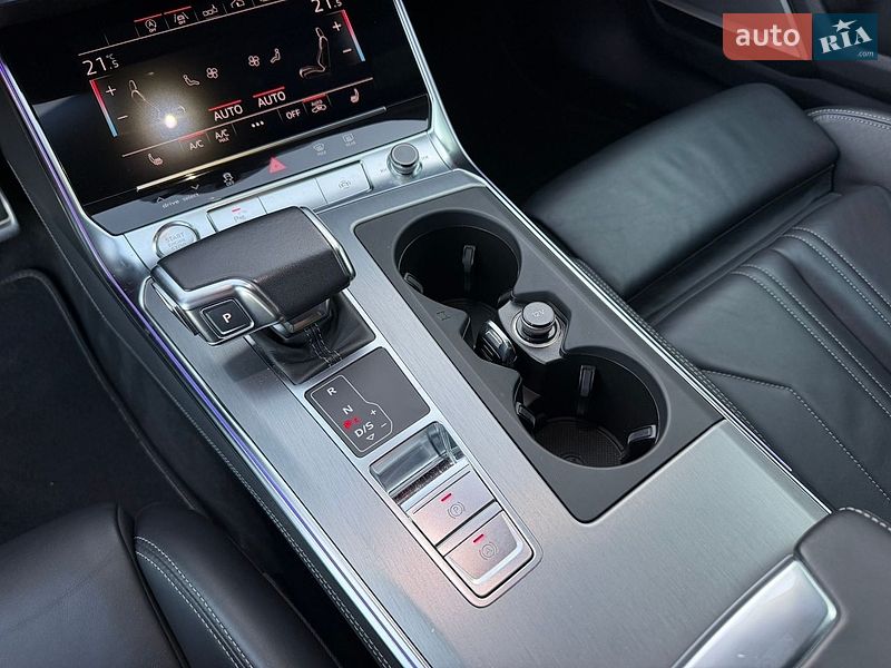 Седан Audi A6 2018 в Ужгороде
