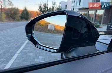 Седан Audi A6 2018 в Ужгороде