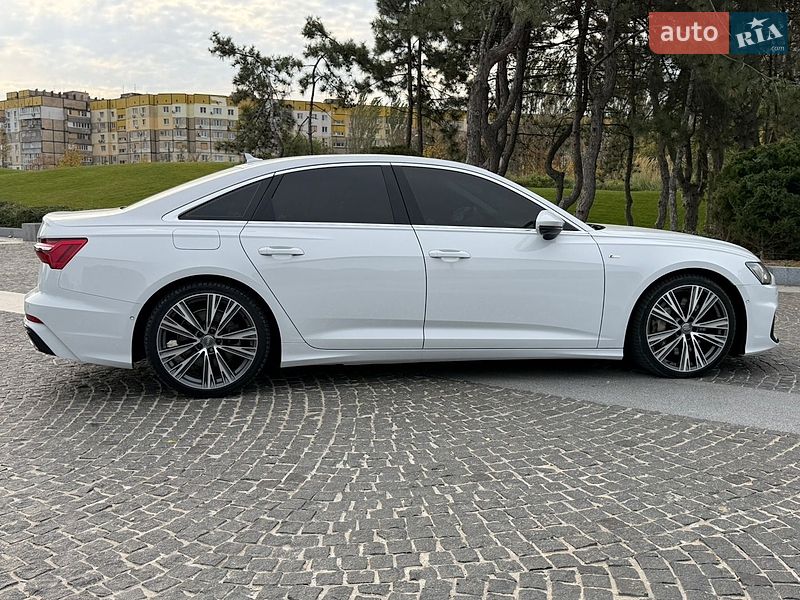 Седан Audi A6 2019 в Дніпрі