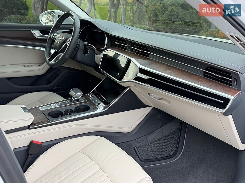 Седан Audi A6 2019 в Днепре
