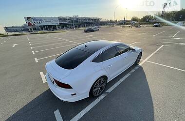 Лифтбек Audi A7 Sportback 2017 в Киеве