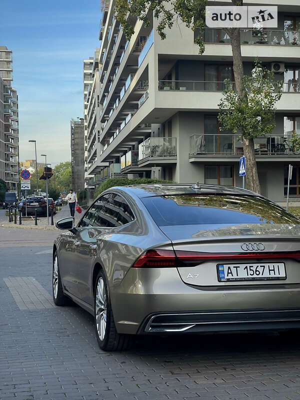Лифтбек Audi A7 Sportback 2019 в Кропивницком